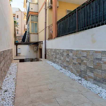 Apartment Vulcania Suitea Catania