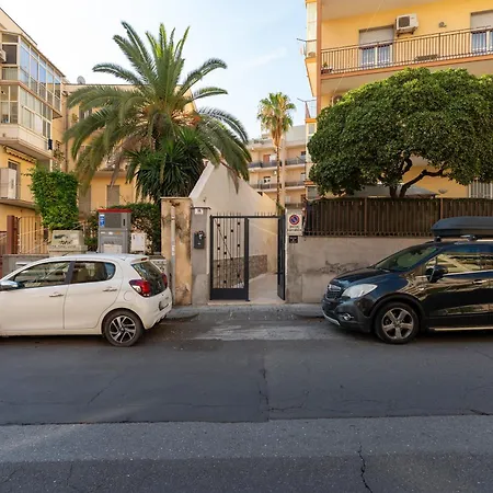 Vulcania Suitea Apartment Catania